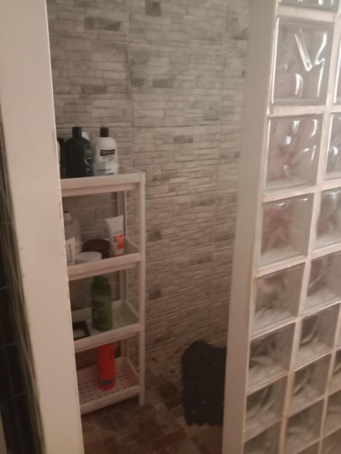 Habitación privada Tarragona con cocina salón y terraza piso compartido Exterior foto